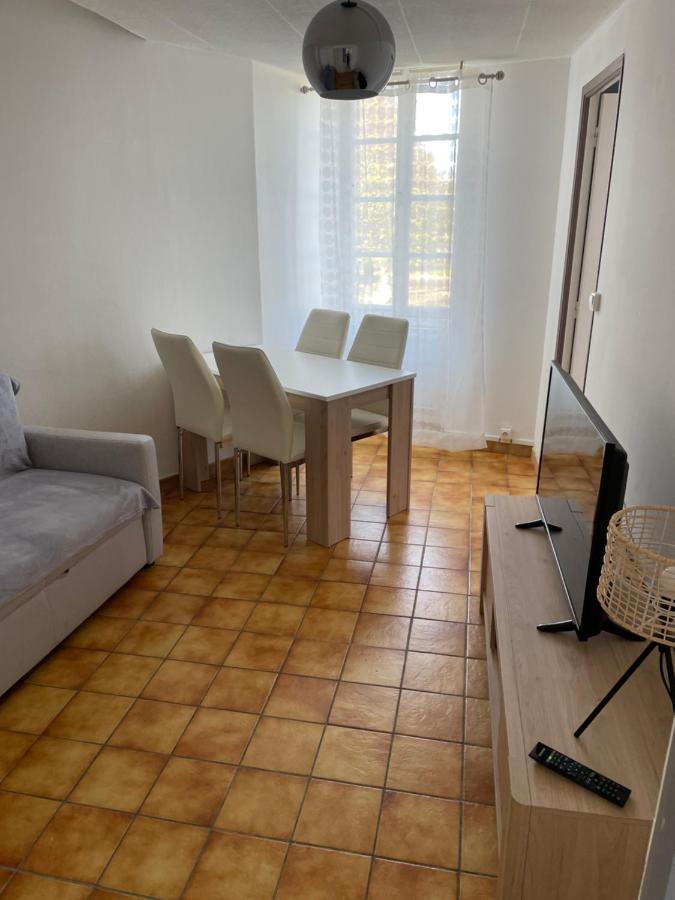 Charmant T2 Au 1Er Dans Residence Avec Parc Arbore Saint-Pierre-le-Moûtier エクステリア 写真