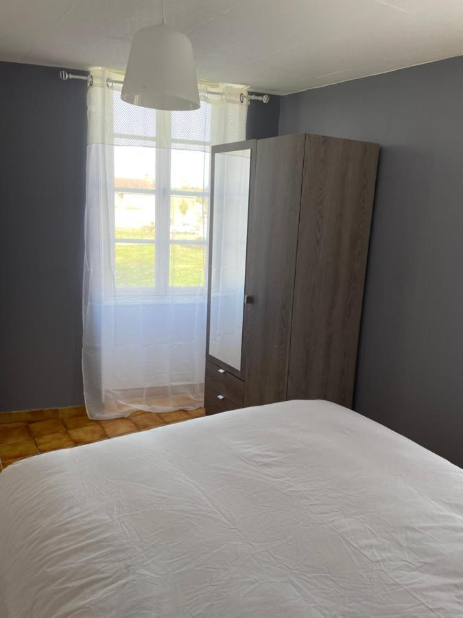 Charmant T2 Au 1Er Dans Residence Avec Parc Arbore Saint-Pierre-le-Moûtier エクステリア 写真
